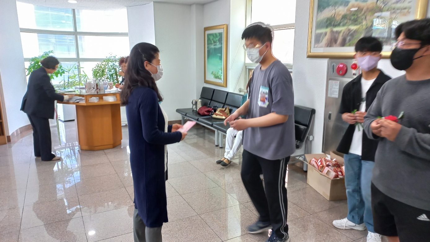 KakaoTalk_20230514_175722458_20.jpg